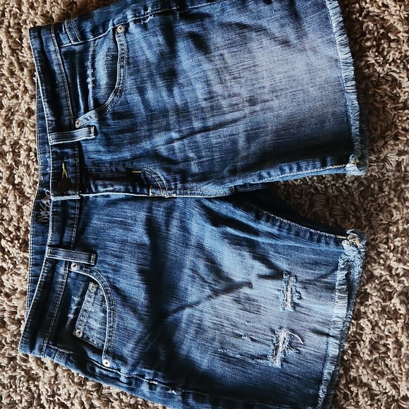 Mossimo Supply Co. Pants - Mossimo boyfriend jean shorts womans size 6